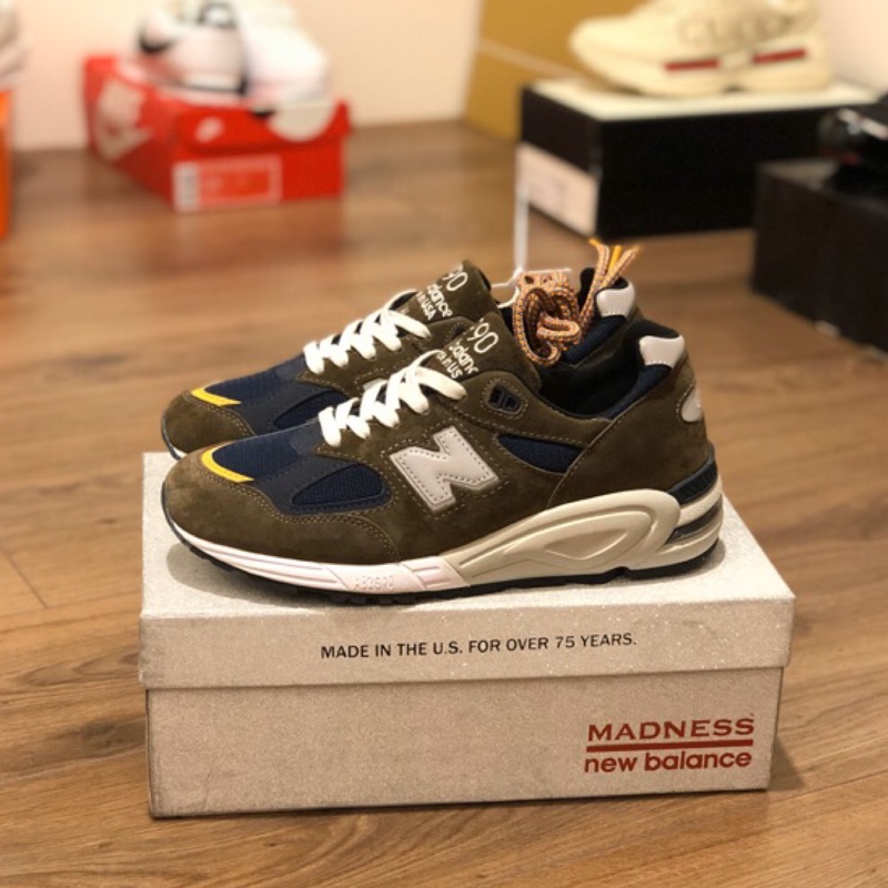 new balance ms990 v2