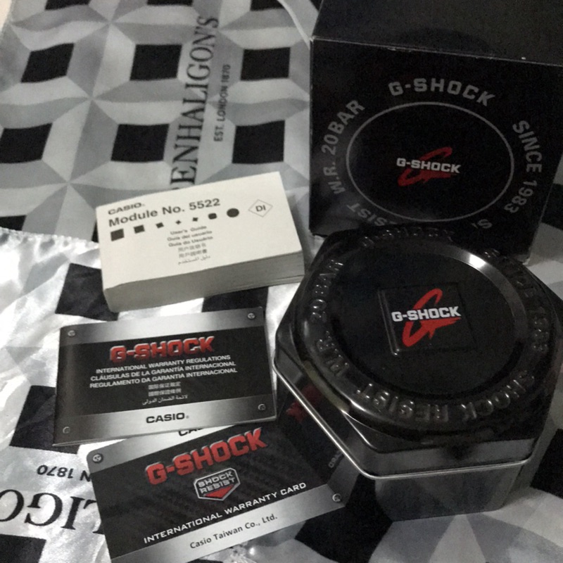 降價（保留）！G-Shock (GA-710GB-1ADR) 5522 黑金配色 手錶