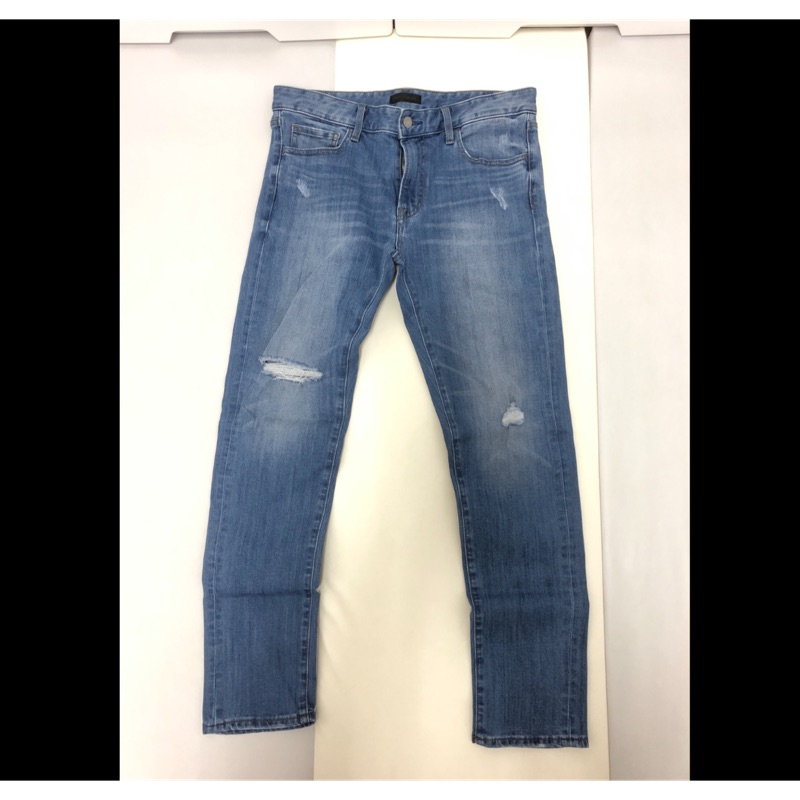 Uniqlo H M 牛仔褲 修身略有彈性 狀況極優 極少穿故售出 兩件合售 原價要3450元 蝦皮購物