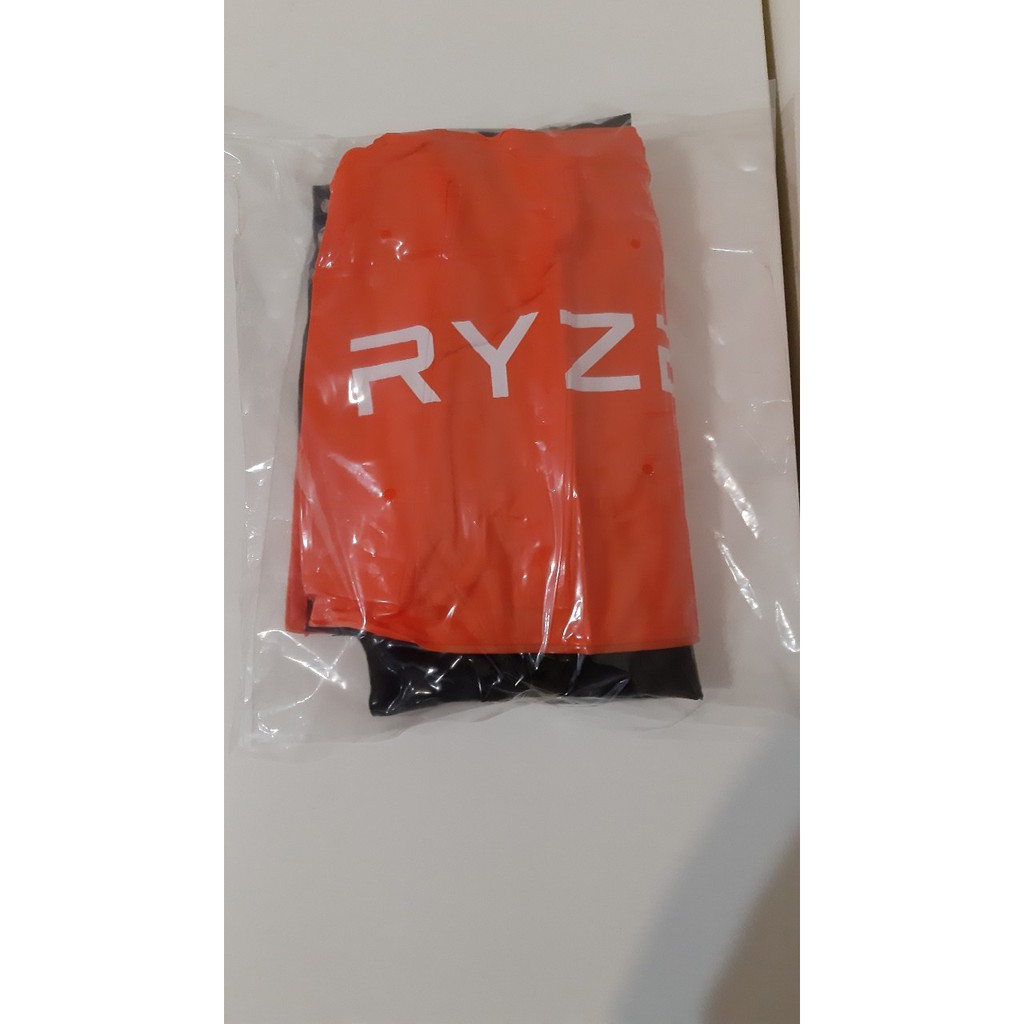 (全新)銳龍 AMD Ryzen 充氣大拖鞋