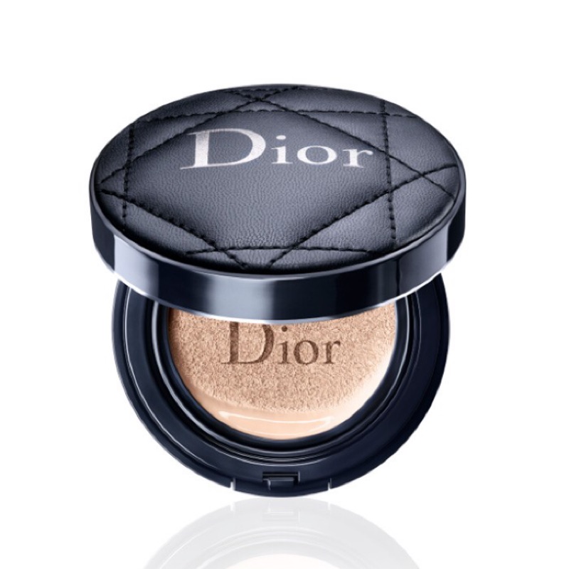 Dior新款完美持久氣墊粉餅