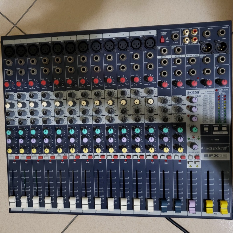 Soundcraft EFX12 混音器 12組麥克風輸入和2組音源輸入 16線性輸入
