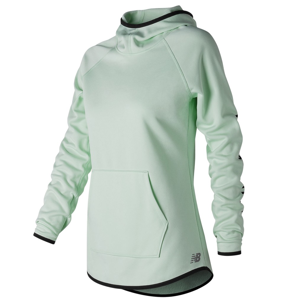 new balance tech fleece