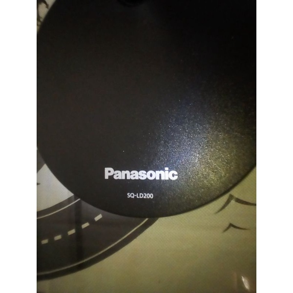 Panasonic SQ LD200 led 檯燈 功能正常led小檯燈 圖三圖四對比Philips檯燈 後者設計勝