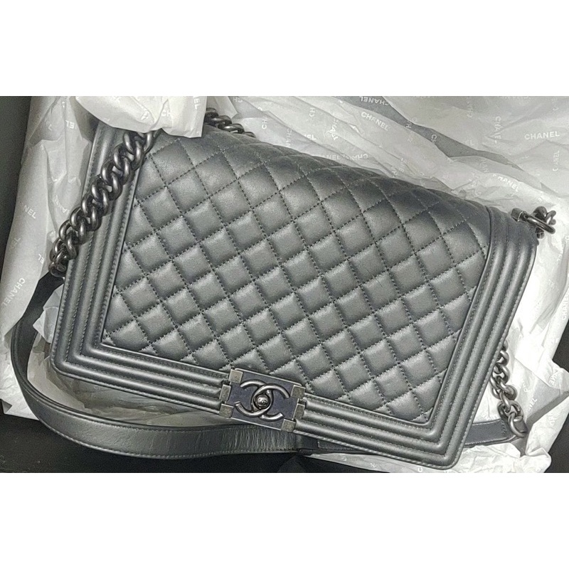 Chanel boy超美金屬銀羊皮二手boy包28cm