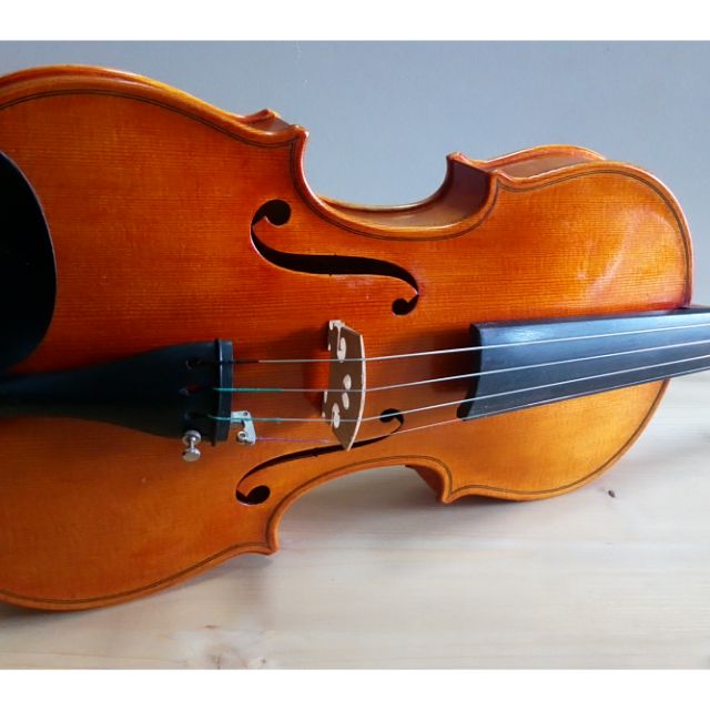 SUZUKI鈴木360小提琴（4/4）宅配免運~分期零利率~音樂系教授推薦~加送全套配件和高級琴盒