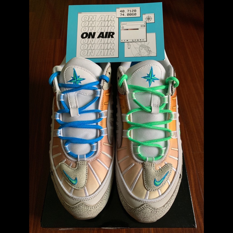 nike air max 98 la mezcla on feet