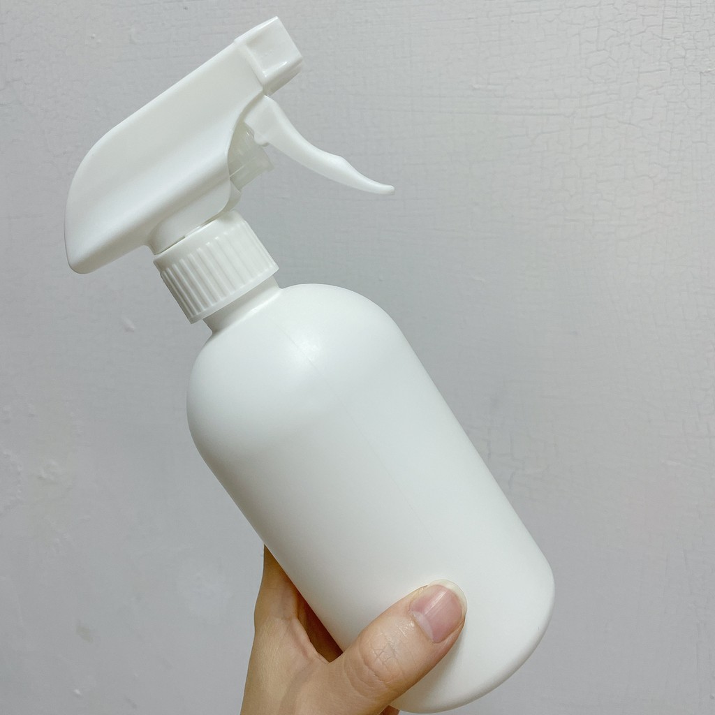 【雙元美妝】 台灣製造 塑膠噴瓶 500ml 噴瓶 酒精噴霧瓶 分裝瓶 噴霧瓶 台灣製 不透光 可裝酒精