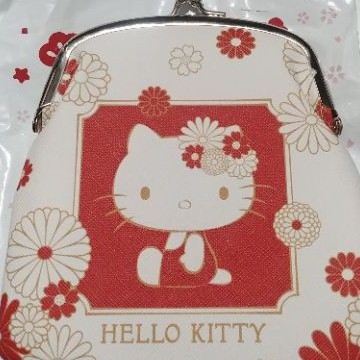 Hello Kitty 口金收納包 ( 花開款 )