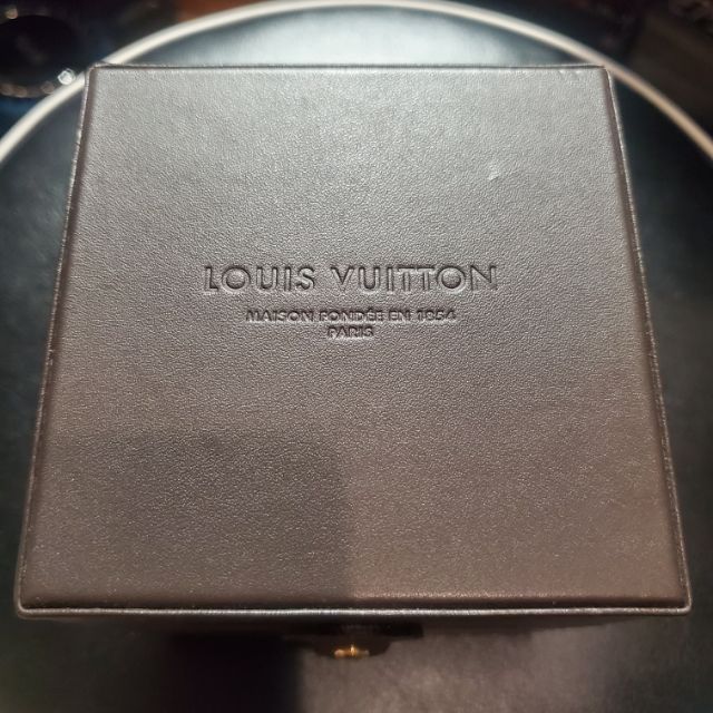 lv 原廠錶盒 硬盒 Louis Vuitton