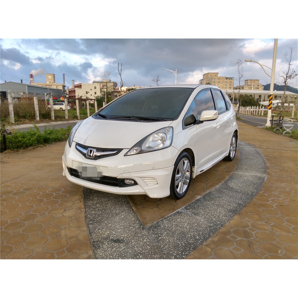 Honda Fit 中古車的價格推薦第4 頁 21年7月 比價比個夠biggo