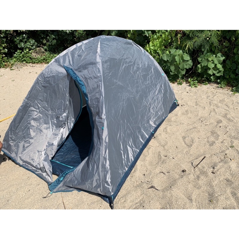 二手迪卡儂2人輕量款露營登山帳篷 (2.4kg) QUECHUA