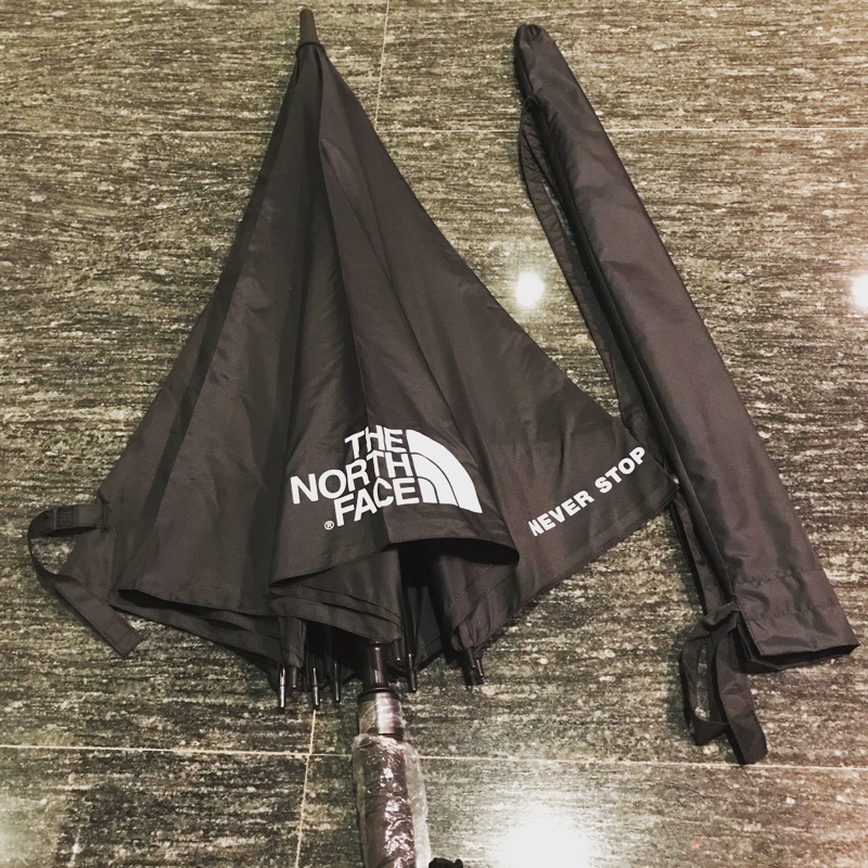 《全新》THE NORTH FACE 雨傘 🌂半自動長柄傘 TNF x GORE-TEX 品牌 大LOGO 塑鋼