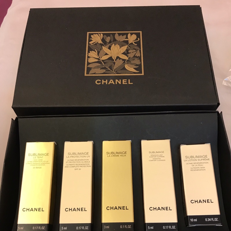 香奈兒Chanel頂級系列保養品（帶二組送眼罩附收納袋）
