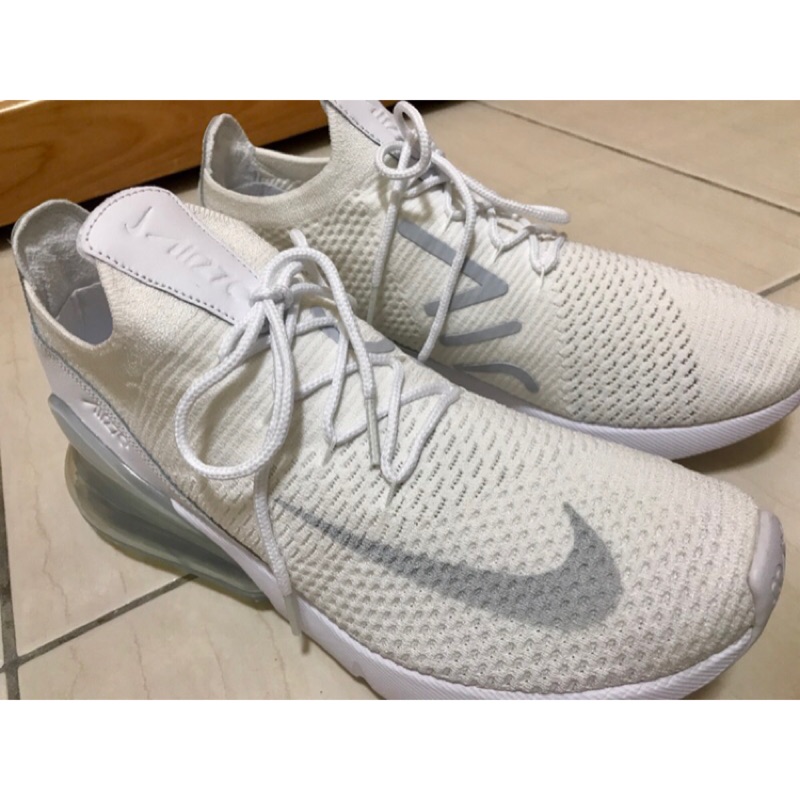 nike airmax 270 flyknit