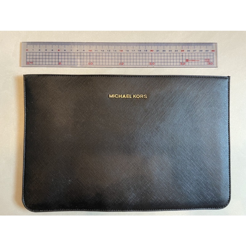 Michael Kors 筆電包 含背帶跟Michael Kors 筆電包 保護套 無拉鍊款 中款