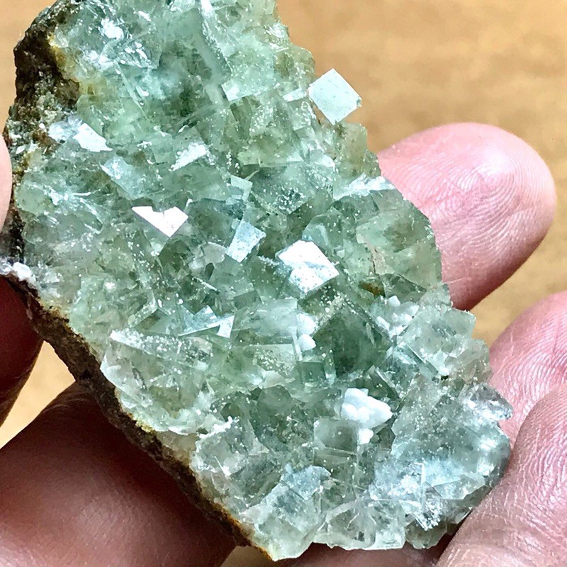 湖南香花舖香花嶺螢石清透透體淡綠色礦標特價編號h121 蝦皮購物