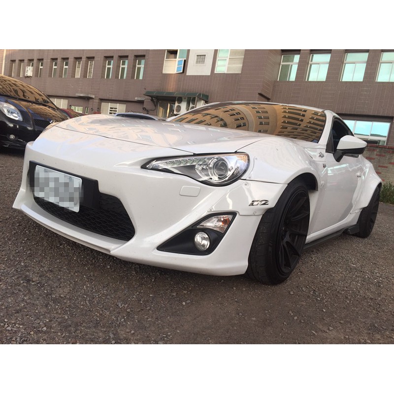 86 2 0 白13年職業軍人八大 一手車 二手車 實車實價 全額貸款 超貸找錢 低月付 0元交車 蝦皮購物