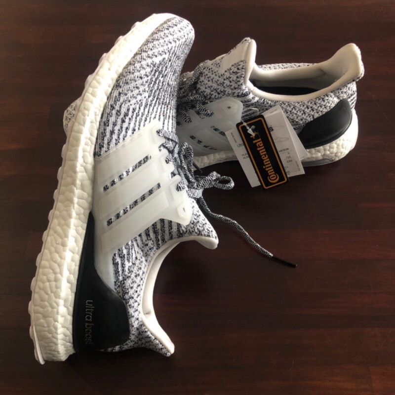 ADIDAS Ulta BOOST 3.0 Oreo S80636 US9.5號 台灣公司貨 馬牌底 落地一次近全新