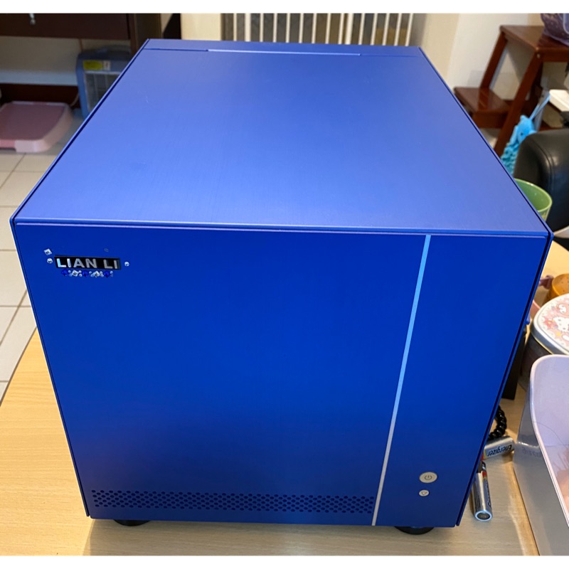 絕版機殼 Lian LI 聯力 PC-V351 藍色 送擴充插槽x2 M-ATX