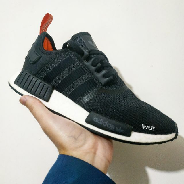 🎉《誠可議》近全新Adidas NMD R1 全黑橘尾標便宜出售