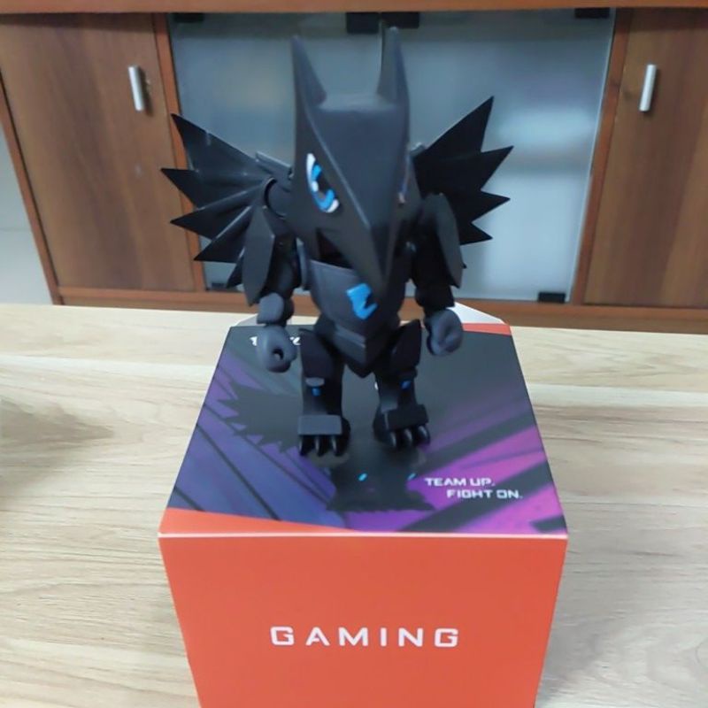 技嘉GIGABYTE AORUS Chibi Figurine 機器人模型公仔