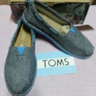 Toms馬克鞋女款