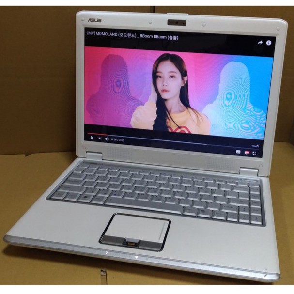 ASUS 筆電  超美珍珠白 PRO60VE 13.3吋螢幕 獨顯筆電  LINE 筆電 追劇 上網 文書