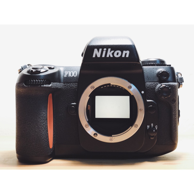 Nikon F100 兔牙版 使用功能正常 外觀良好