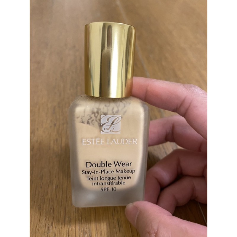 二手雅詩蘭黛Double wear粉底液（2W0, warm vanilla)