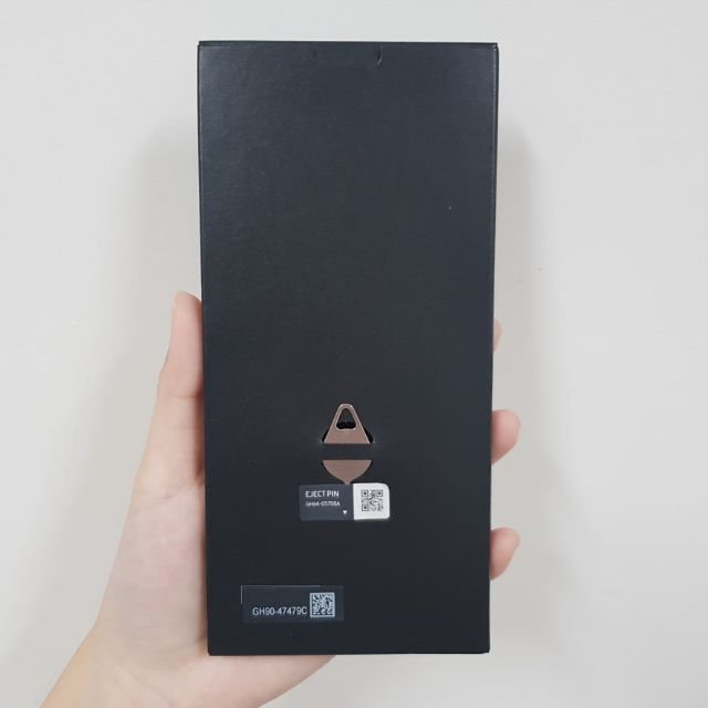 *全新*三星SAMSUNG Galaxy Note8 原廠透明手機殼/保護殼