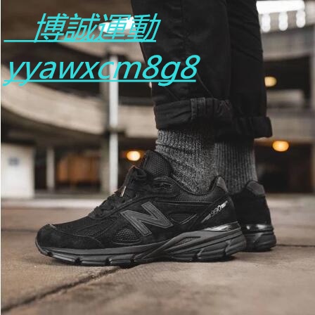 990v4 black