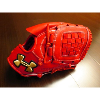 {圓圓小舖}全新日製硬式日本製 UA UNDER ARMOUR 棒壘球手套 投手手套 棋盤格球擋棒球手套 紅色 斜標