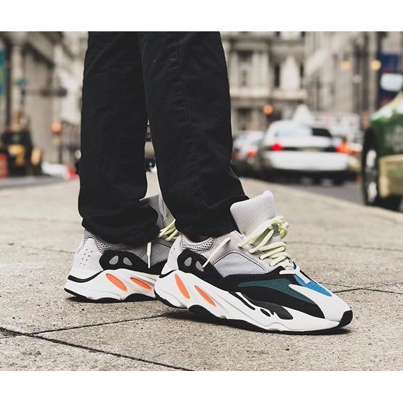 yeezy 700 waverunner og