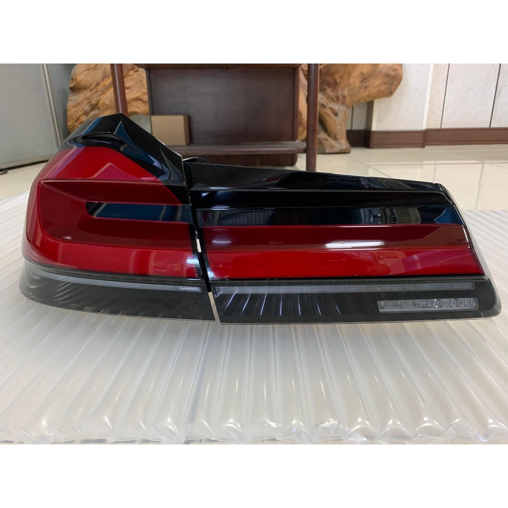 原廠 BMW G30 LCI新款尾燈$34000
