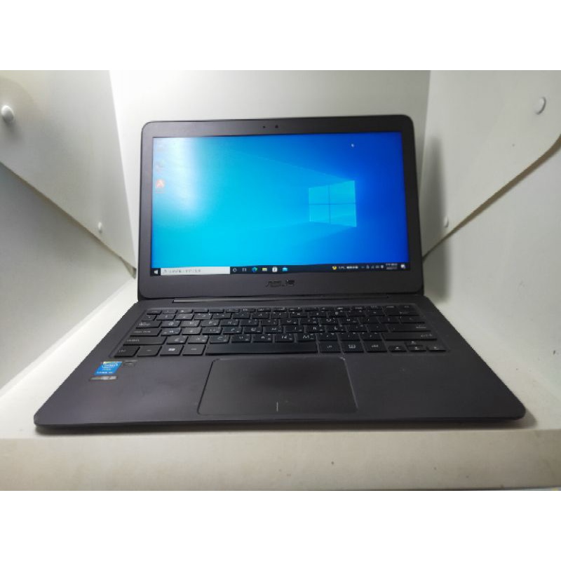 二手 中古筆電 intel core i 5代超輕薄 ASUS UX305F / win10 / 13.3吋