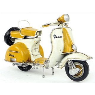 [在臺現貨/精緻款] 偉士牌 Vespa 復古腳踏機車 義大利 黃色 後置備胎 鐵製摩托車模型 居家擺飾 送禮最佳選擇