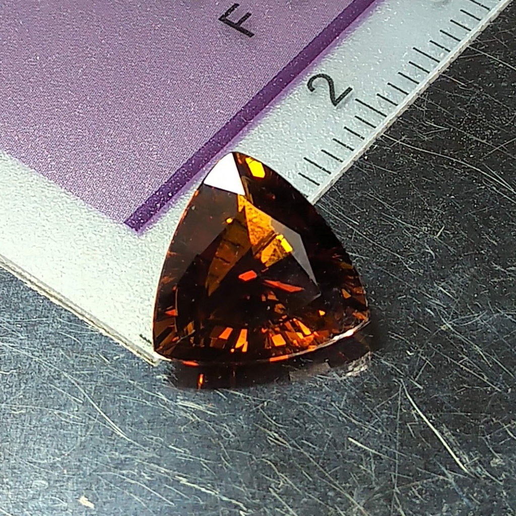 天然無處理紅寶碧璽RedTourmaline/Rubellite三角型切面裸石3.3克拉