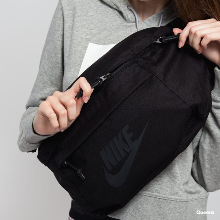 [飛董] Nike Tech Hip Pack 黑 灰Logo 大容量 側背包 腰包 BA5751-010