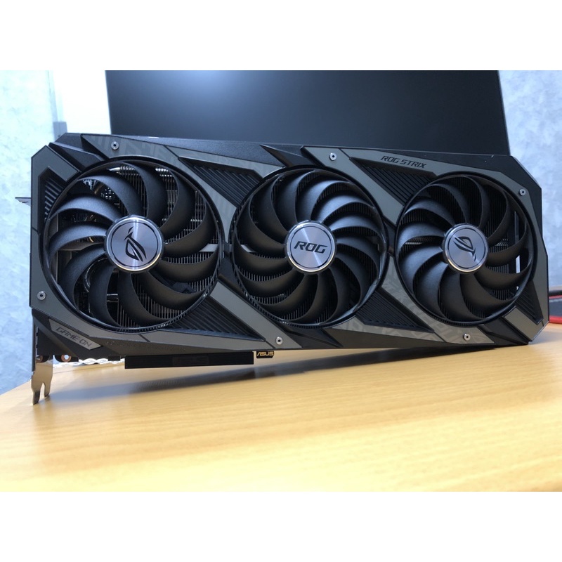 ROG STRIX RTX3070