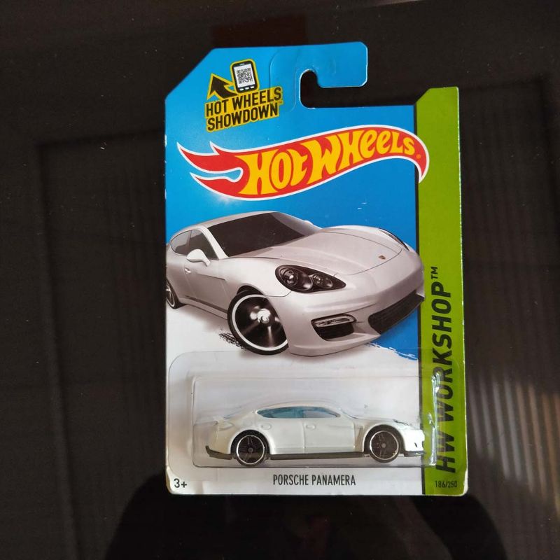 PORSCHE Putih Hotwheels 保時捷 Panamera 白色