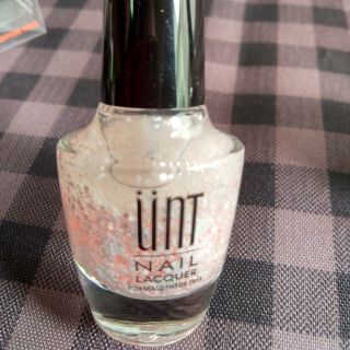 UNT指甲油-非典型甜美視網膜被襲擊LV040，80元