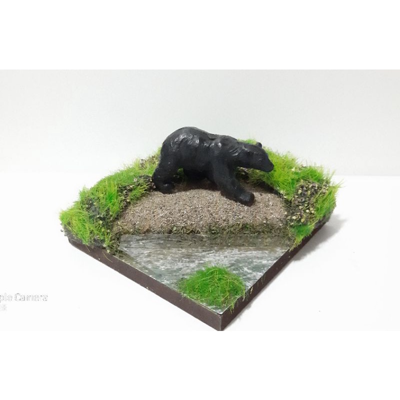 日本模型 水邊植皮 造型 小場景 附送黑熊一隻