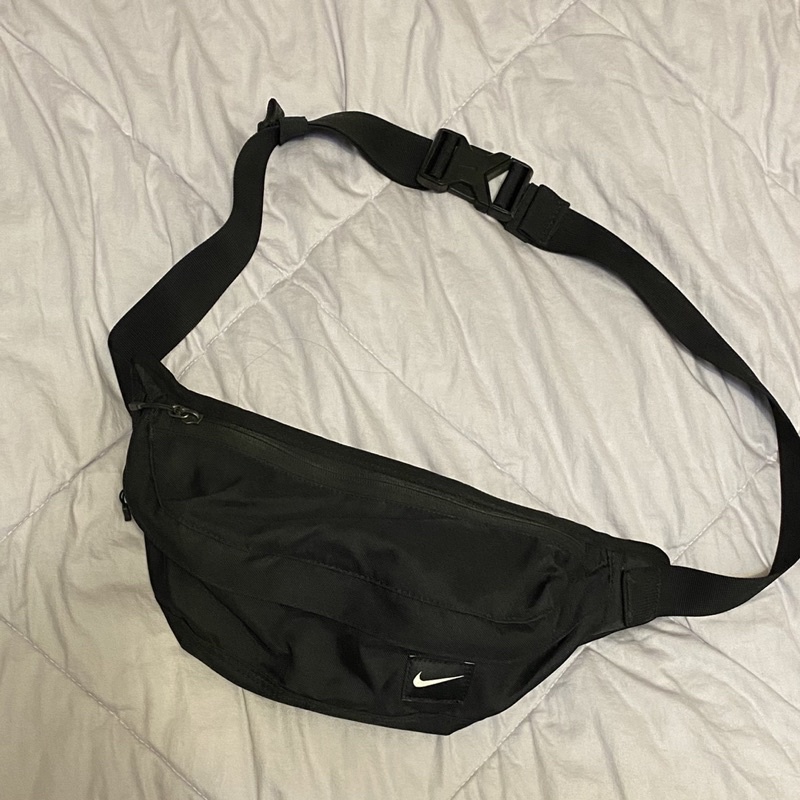 二手 Nike 胸包 腰包 側背 小包 側背包