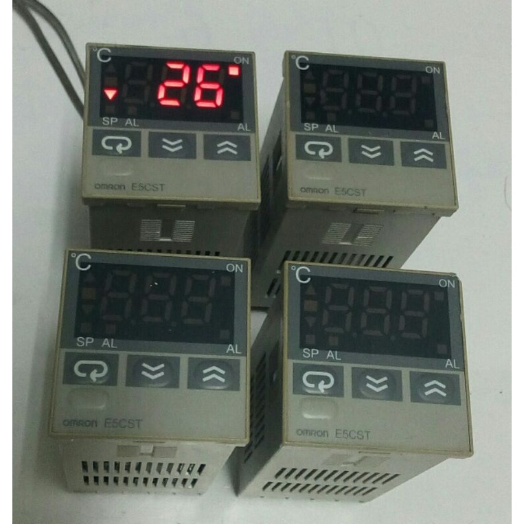 🌞二手現貨保固 OMRON 歐姆龍 E5CST-R1KJ 110 / 220 VAC 數位溫控器 端子型 溫度控制器