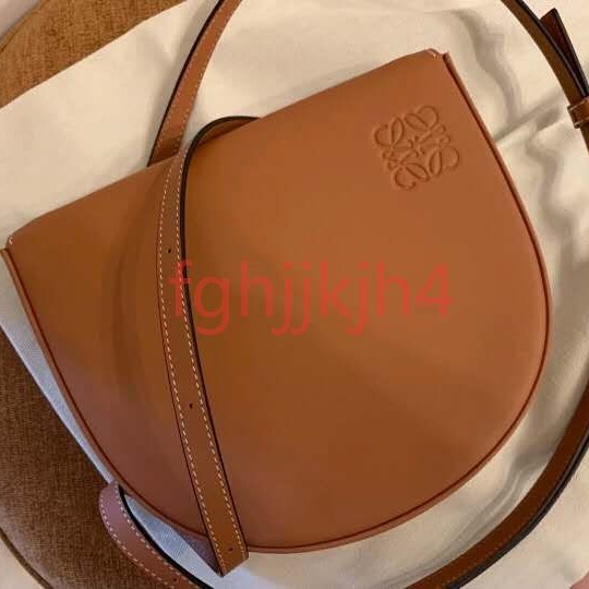 heel bag loewe