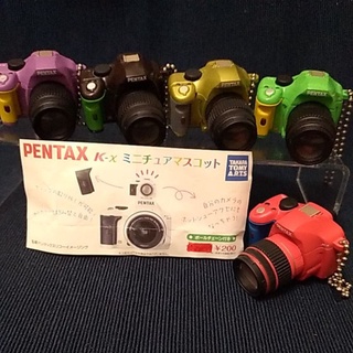 絕版 TAKARA TOMY 轉蛋 扭蛋 PENTAX 單眼相機 K-X 迷你相機 吊飾 小吊飾 熱靴蓋 相機 仿真相機