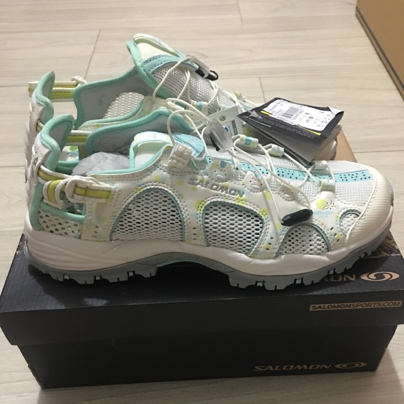 SALOMON 全新水陸兩用鞋 💕