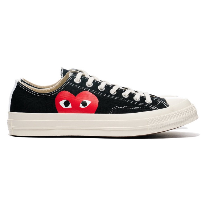 converse w red heart