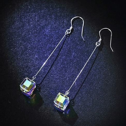 S925純銀貞耳環女生器稚長款女酷圓臉學生耳釋品水晶耳贅耳花新款 蝦皮購物